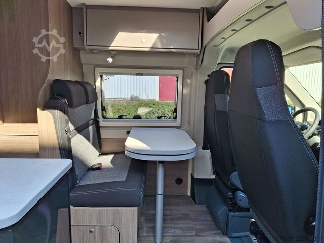 Campervan CARADO CV 600