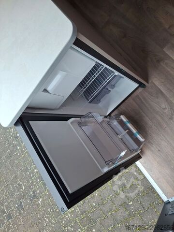 Campervan CARADO pro CV 640 Rahmenfenster, Multimediapaket