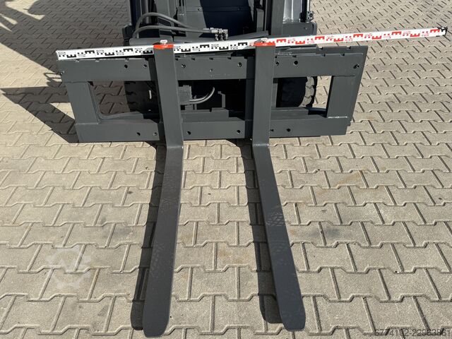 Electric - 4 wheels Linde E30/600--EK