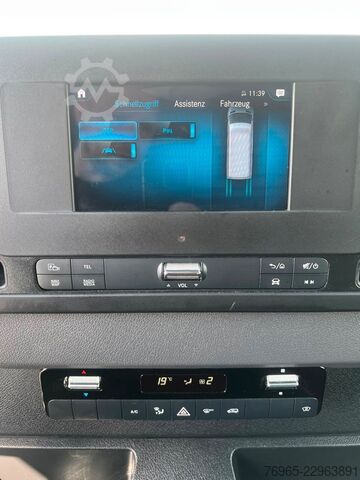 Κλειστό βαν MERCEDES-BENZ Sprinter 314 AUTOMATIK NAVI DISTRONIC KAMERA LED