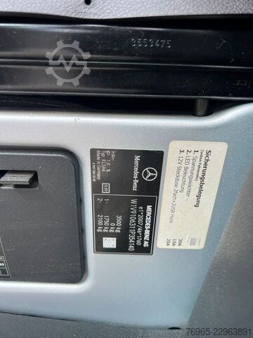 Κλειστό βαν MERCEDES-BENZ Sprinter 314 AUTOMATIK NAVI DISTRONIC KAMERA LED