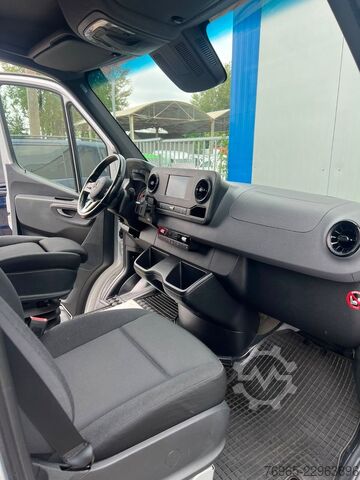 Κλειστό βαν MERCEDES-BENZ Sprinter 314 AUTOMATIK NAVI DISTRONIC KAMERA LED