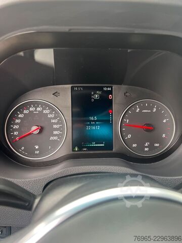 Κλειστό βαν MERCEDES-BENZ Sprinter 314 AUTOMATIK NAVI DISTRONIC KAMERA LED