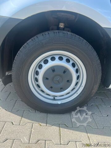 Κλειστό βαν MERCEDES-BENZ Sprinter 314 AUTOMATIK NAVI DISTRONIC KAMERA LED