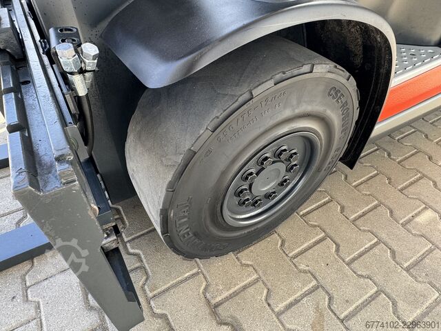 περονοφόρο ανυψωτικό πετρελαίου Linde H30D--EK