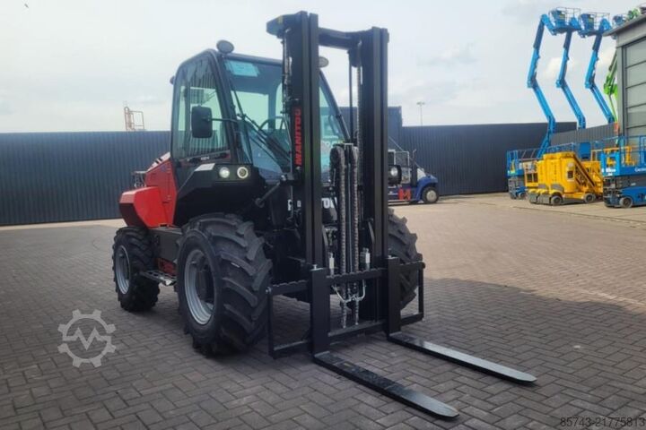 Terepemelő targonca Manitou M30-4 D ST5 S1 EU Diesel, 4x4 Drive, 3t Capacity,