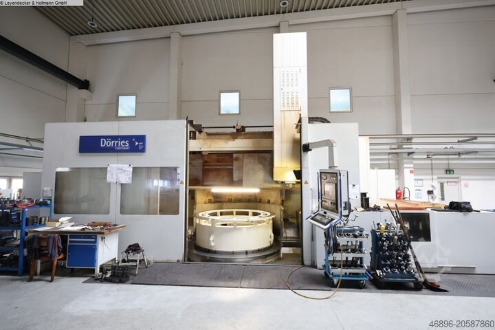 Eenzuils carrouselfreesmachine DÖRRIES SCHARMANN VCE 2800/220 MC So