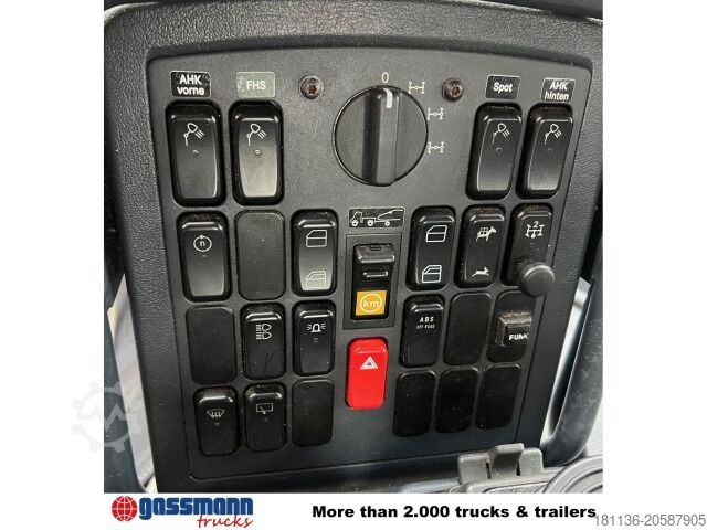 Samochód do zadań specjalnych Unimog U 300 405/10 4x4, Kommunalhydraulik, WSK