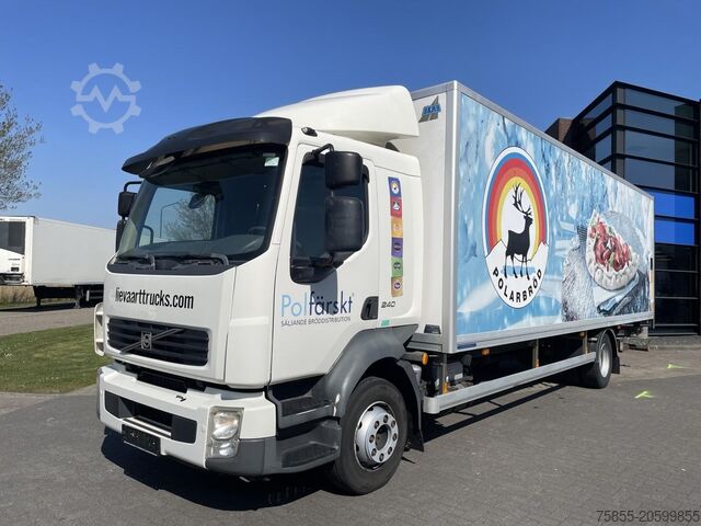 Gesloten bak Volvo FL240 Closed Box / Loading Lift / 157.000 KM