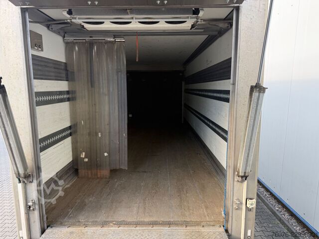 Ψυγείο φορτηγό MERCEDES-BENZ 2540 LL 6x2/4 Kühlkoffer 8.2m LBW 2,5t  Carrier