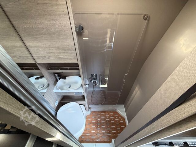 Camper  BRAVIA