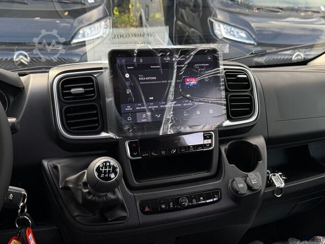Τροχόσπιτο αυτοκινούμενο ROADCAR Roadcar 540 + | Aufstelldach,Premium Austattung