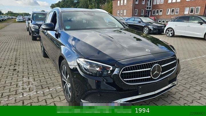 Minibús MERCEDES-BENZ E 300 de 4Matic T Business-Paket PANO