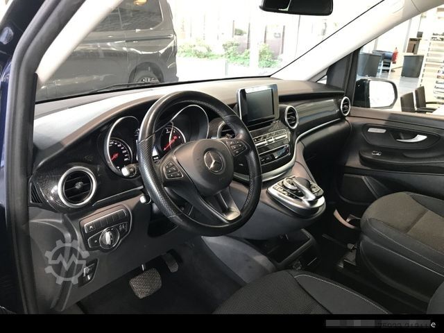 Μίνι λεωφορείο MERCEDES-BENZ V 220 d Edition kompakt AHK/Kamera/Navi Autom.