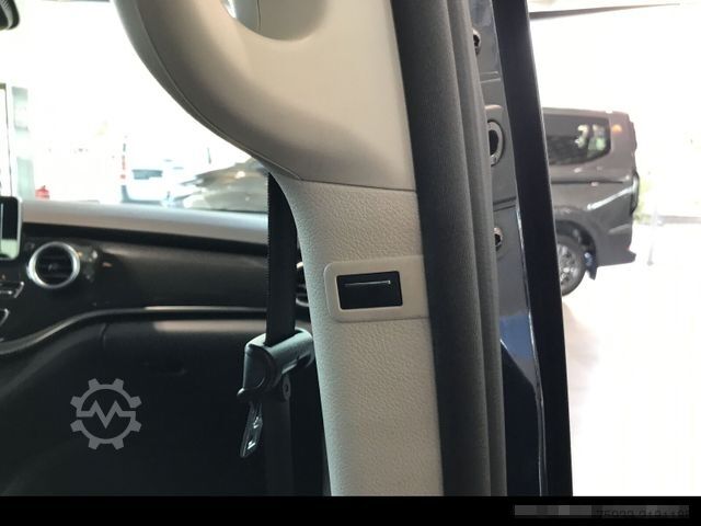 Μίνι λεωφορείο MERCEDES-BENZ V 220 d Edition kompakt AHK/Kamera/Navi Autom.