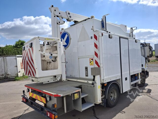 Samochód z podnośnikiem koszowym IVECO EUROCARGO ML 120EL19 - E6 - NACELLE 15 M
