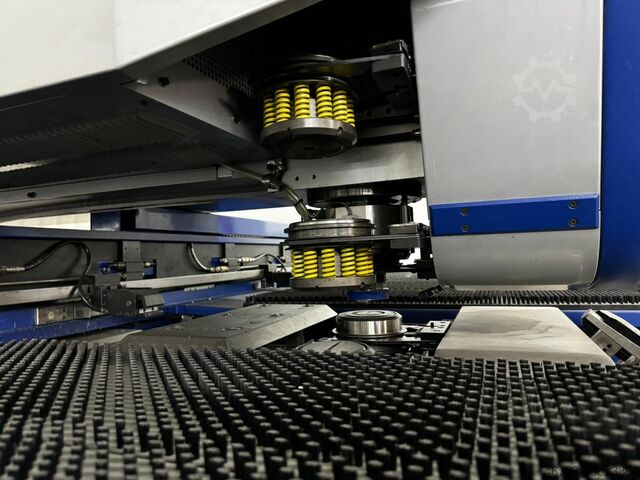 Máquina de corte por láser Technology S.R.L. Tecnotransfer 1500x3000