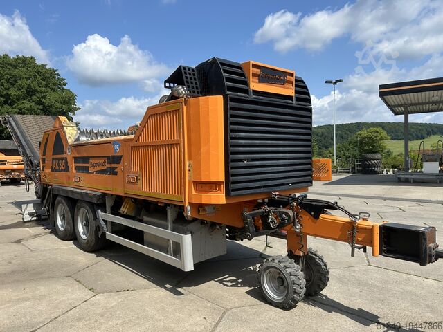 Mobile shredding plant Doppstadt AK 315
