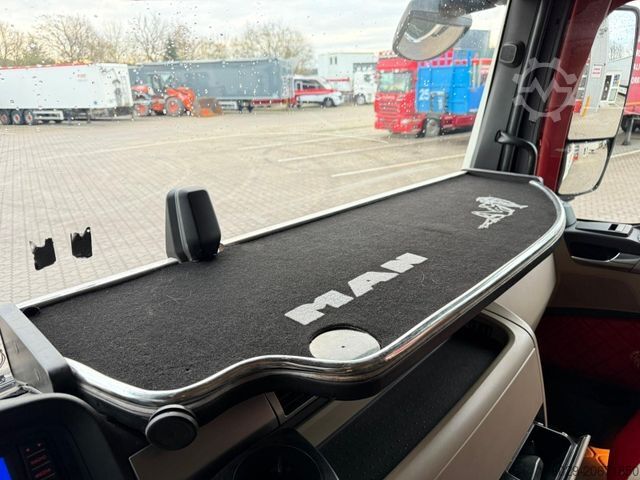 Camion poids lourd MAN TGX 26.500 6x2 Hydraulik Exklusiv Innenraum