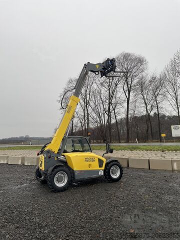 Teleszkópos rakodó Wacker Neuson TH522 Weidemann