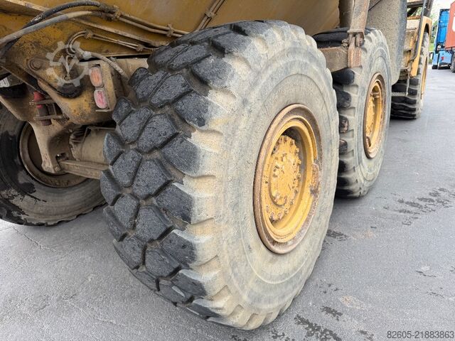 Kiepwagen CAT 725