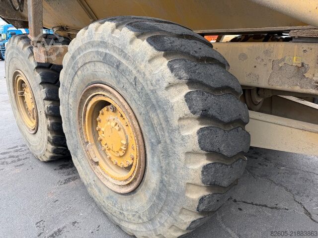 Kiepwagen CAT 725
