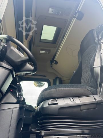 LKW mit Getränkeaufbau MERCEDES-BENZ ACTROS 1836 L / GIGA / Top !