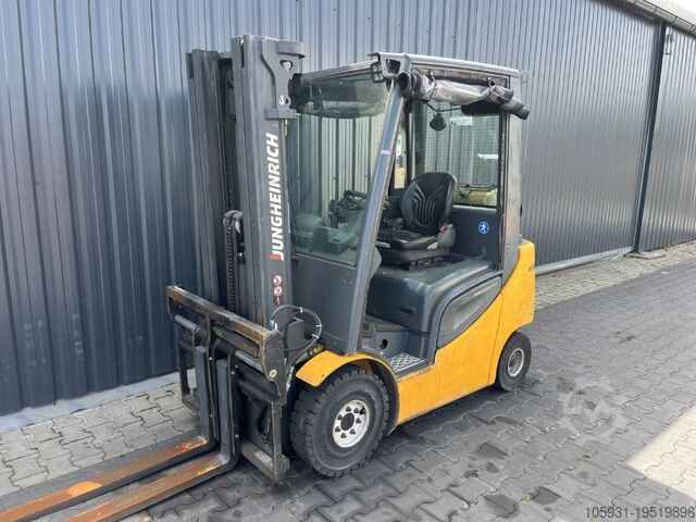 Montacargas de GLP Jungheinrich TFG320s