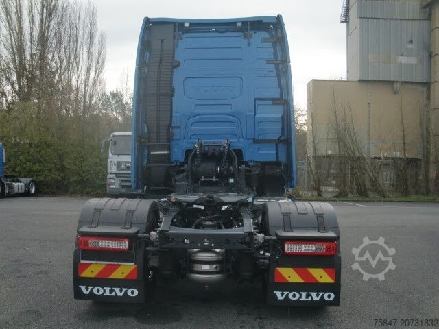 Standard SZM Volvo FH 500 Aero I-Save Globe XL Retarder