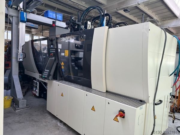 μηχανή χύτευσης με έγχυση Engel Victory 330H/80V/160 combi Ecodrive