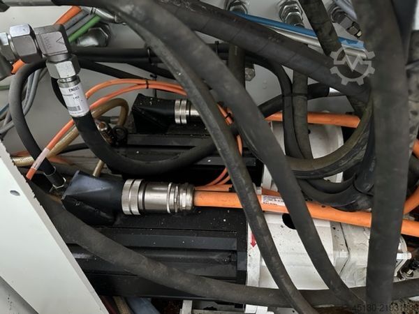 μηχανή χύτευσης με έγχυση Engel Victory 200H/60W/180 combi