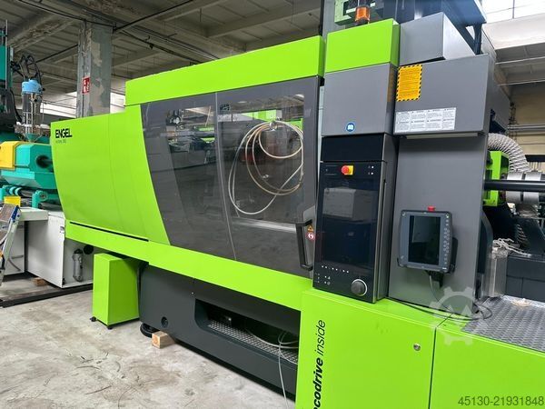 μηχανή χύτευσης με έγχυση Engel Victory 2460/260 Tech Ecodrive
