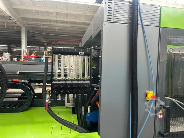 μηχανή χύτευσης με έγχυση Engel Victory 2460/260 Tech Ecodrive