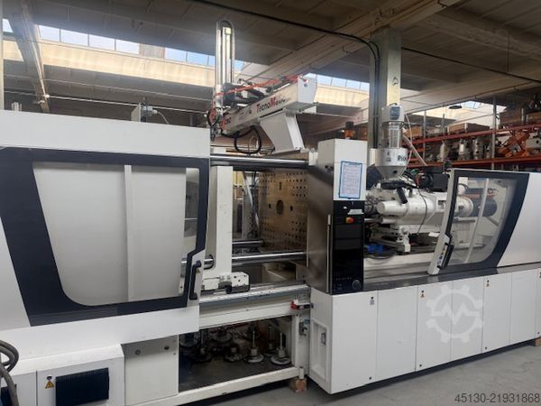 Vstřikovací stroj Engel e-Motion 740/280 T WP