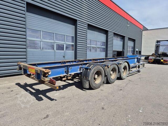 Semirreboque para materiais longos Trax PORTE CONTAINERS