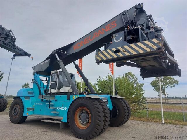Reach stacker Konecranes SMV 4531 CB5