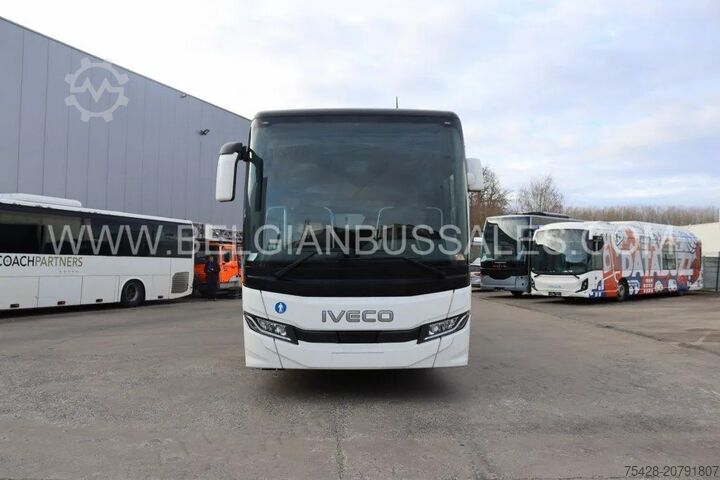 Autocarros interurbanos Iveco Evadys 12m / WC / 3-point seat belts / NEW / 4 ...