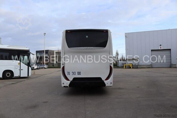 Autocarros interurbanos Iveco Evadys 12m / WC / 3-point seat belts / NEW / 4 ...