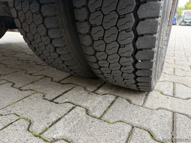 Pick-up furgon MAN TGL 8.180 BB