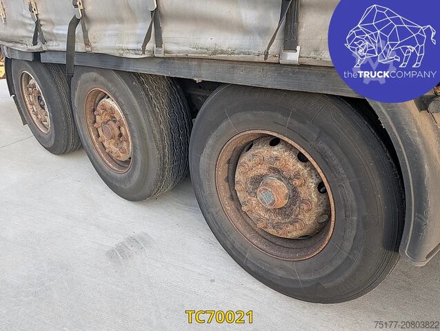 Sliding tarpaulins Kögel