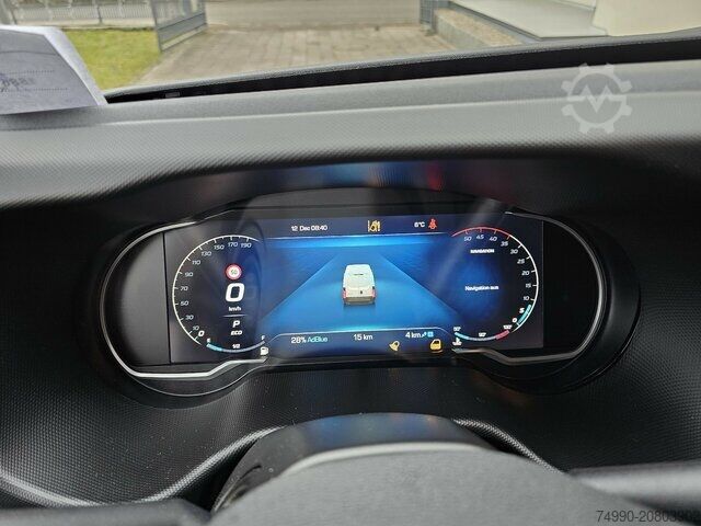 Furgone a tetto alto Iveco Daily 35S18HA8V DOKA Hi-Matic 12m³ L2H2 7 Sitze