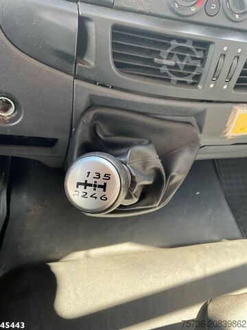 Timo Göpferich Einzelhandel Timo Göpferich Einzelhandel Timo Göpferich Einzelhandel