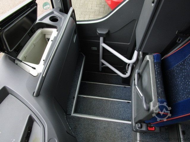 Motor coach MERCEDES-BENZ Tourismo 16 RHD/2, Euro 6, 50 Sitze, WC, Küche,