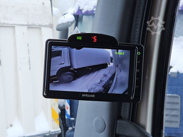 Suitcase MERCEDES-BENZ ATEGO 1524 AIRCO LIFT BOX 6.8M