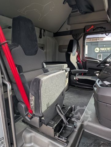 Standard trækkerunit MAN TGX 18.560 LL SA mit D30 Motor, Kipphydr, MIETE?