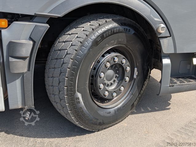 Cabeza tractora MAN TGX 33.510 BL SA 6x4 mit EPSILON S260Z96, MIETE?