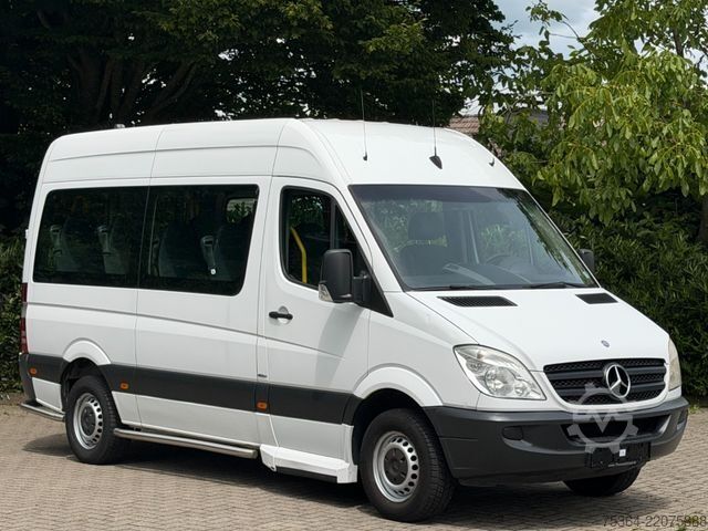 Minibus MERCEDES-BENZ Sprinter 313 Cdi L2H2 9Sitze Rollstuhllift Klima