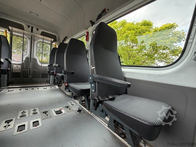 Minibus MERCEDES-BENZ Sprinter 313 Cdi L2H2 9Sitze Rollstuhllift Klima
