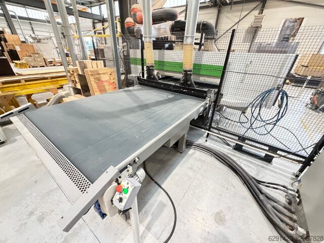 Bearbeitungszentrum BIESSE ROVER B FT 1536