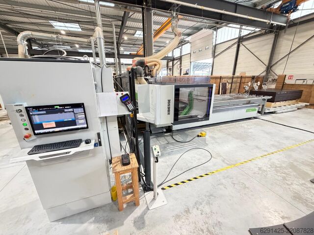 Bearbeitungszentrum BIESSE ROVER B FT 1536